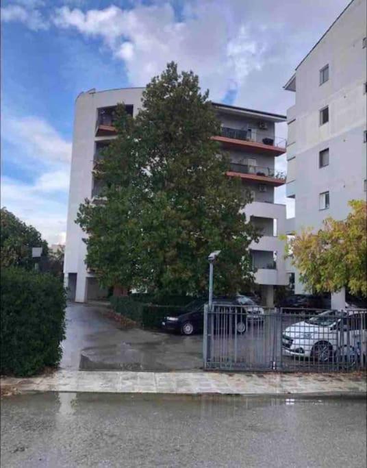 Larisa City Ap 5 With Parking ภายนอก รูปภาพ